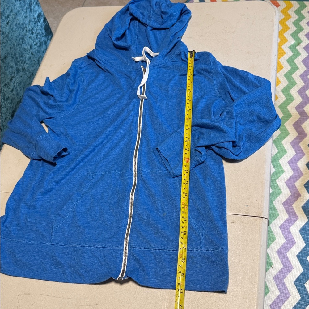 Blue Women's Hoodie old navy size S
#140/3tt - Picture 7 of 10